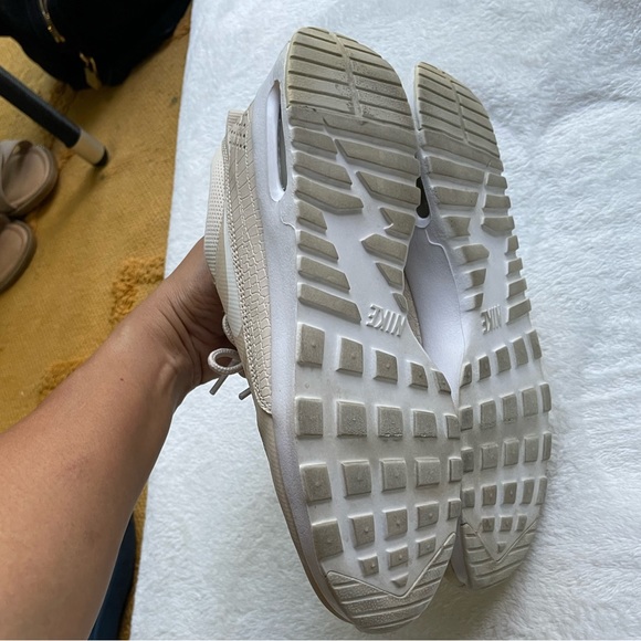 Nike
WMNS Air Max Thea Oatmeal/sail-white - Picture 8 of 8